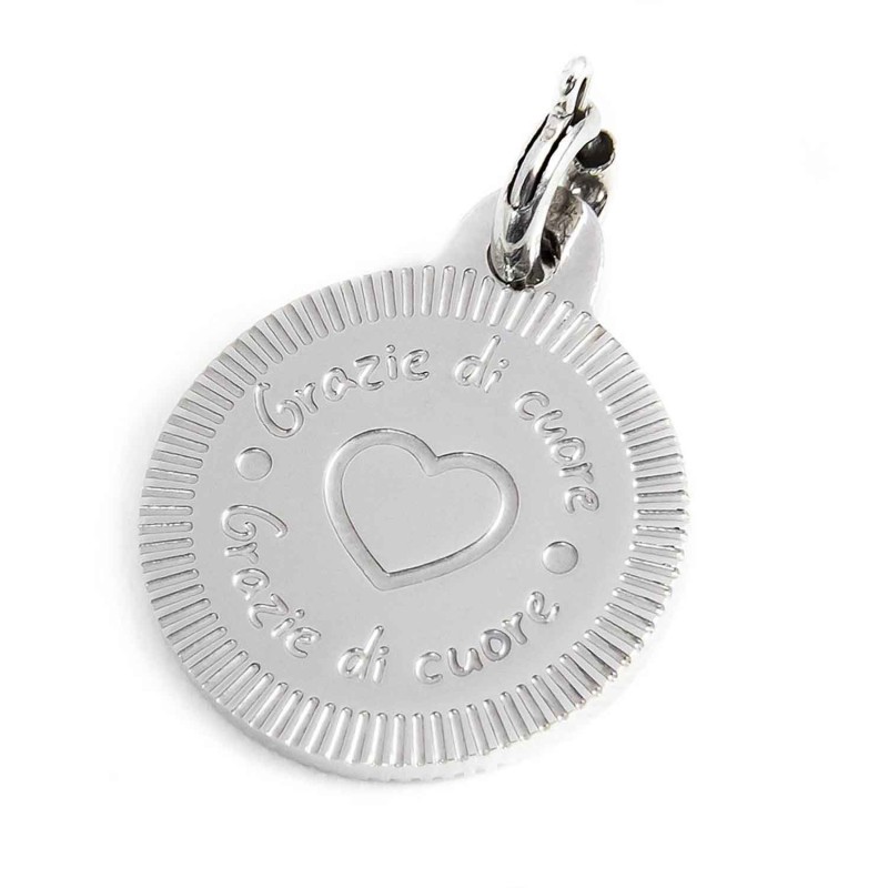 S.STEEL CHARM ROUND 14MM HEART/RAINBOW S.steel round charm 14 mm diameter with 1,10 mm thickness, on the front side, in the midd S.STEEL CHARM ROUND 14MM HEART/RAINBOW S.steel round charm 14 mm diameter with 1,10 mm thickness, on the front side, in the midd