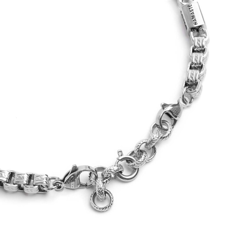 POLISHED S.STEEL BR TEXTURED BOX ROUNDED CHAIN S.Steel bracelet with textured box rounded chain 5,50 mm width. At the end, welde POLISHED S.STEEL BR TEXTURED BOX ROUNDED CHAIN S.Steel bracelet with textured box rounded chain 5,50 mm width. At the end, welde