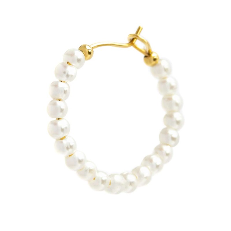 Orecchino a cerchio con perline di madreperla