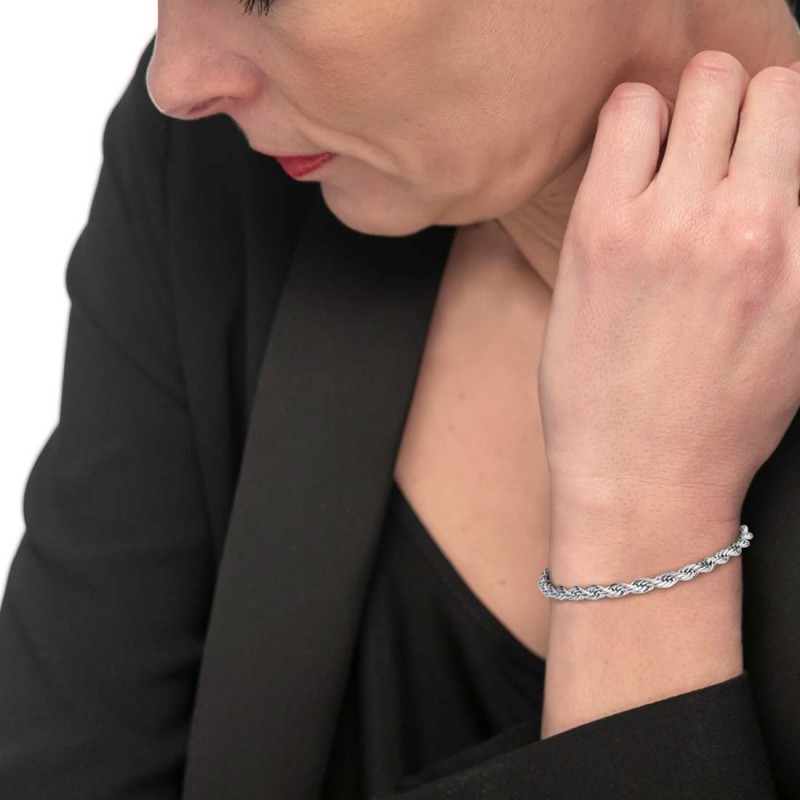 S.STEEL BRACELET WITH ROPE CHAIN 5 MM S.steel bracelet with rope chain 5 mm thickness. On both ends, element with texture by etc S.STEEL BRACELET WITH ROPE CHAIN 5 MM S.steel bracelet with rope chain 5 mm thickness. On both ends, element with texture by etc