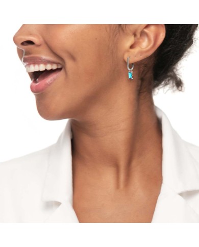 Orecchino ovale con zircone baguette Orecchino ovale con zircone baguette