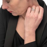 Anello serpente con zircone Anello serpente con zircone