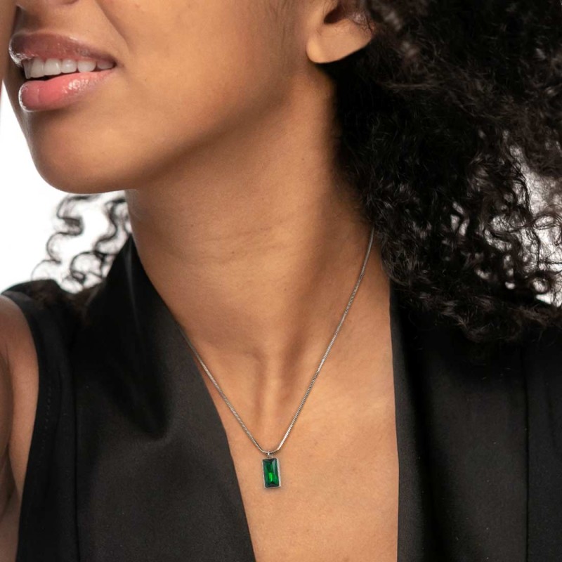 Collana catena snake quadrata cristallo baguette centrale Collana catena snake quadrata cristallo baguette centrale