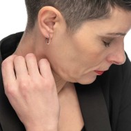 OR MONO OVALE CON CZ E SMALTO