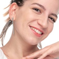 Orecchino pendente con catena snake