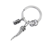 S.STEEL KEYRING HORN PENDANT S.steel keyring 30 mm diameter, 2,70 mm width, 2,70 mm thickness, lasered Marlù logo on the side. S.STEEL KEYRING HORN PENDANT S.steel keyring 30 mm diameter, 2,70 mm width, 2,70 mm thickness, lasered Marlù logo on the side.