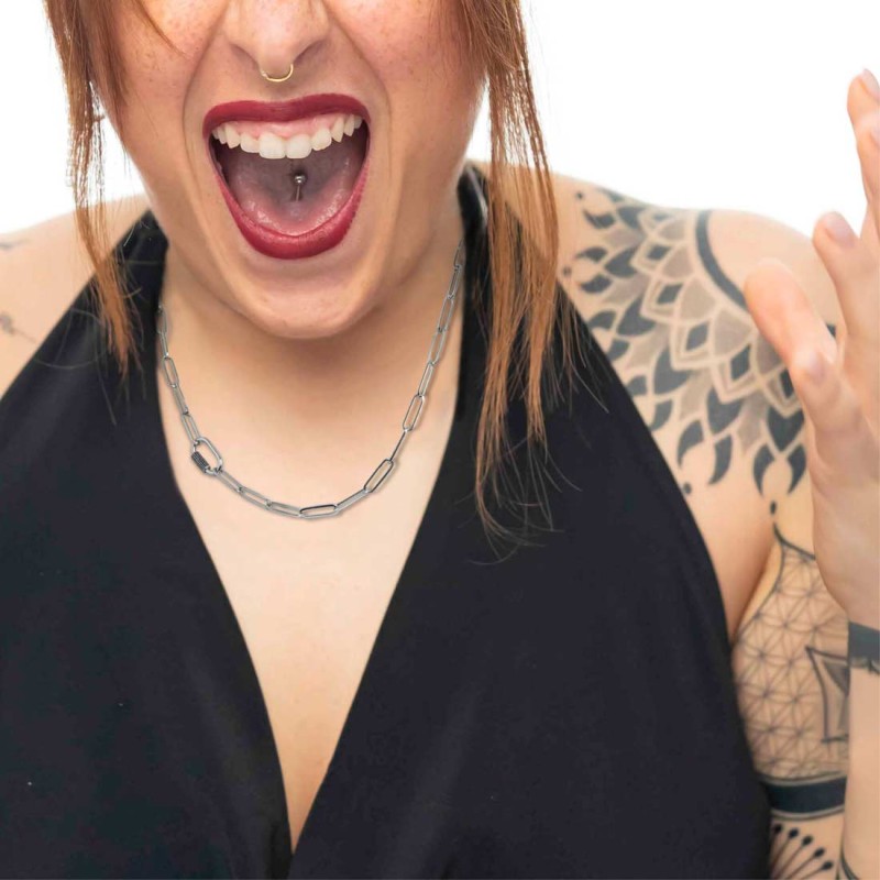 S.STEEL NECKLACE FAC. LARGE LING CHAIN WITH OVAL S.steel necklace with faceted large link chain 15 mm width, 0,90 mm thickness,