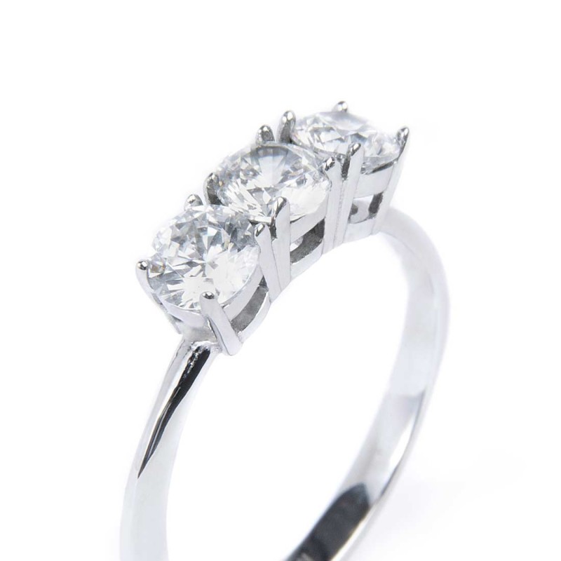 Anello trilogy con zircone 4,25mm Anello trilogy con zircone 4,25mm