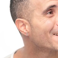 S.S. SINGLE EARRING WITH RECTANG. ELEMENT WITH WHITE CZ STONE S.steel single earring with rectangular element made by CNC size 1