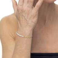 Bracciale catena figaro e perle irregolari Bracciale catena figaro e perle irregolari