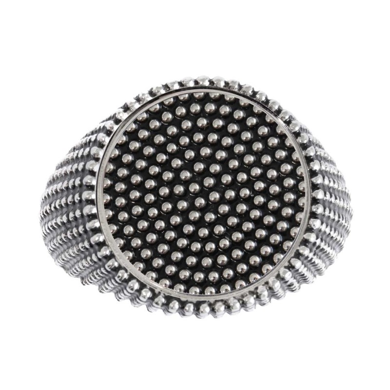 S.STEEL ROUND PLATE WITH DOTS TEXTURE Polished s.steel round plate 16,20 mm diameter, 1,50 mm thickness with mat black oil dots S.STEEL ROUND PLATE WITH DOTS TEXTURE Polished s.steel round plate 16,20 mm diameter, 1,50 mm thickness with mat black oil dots