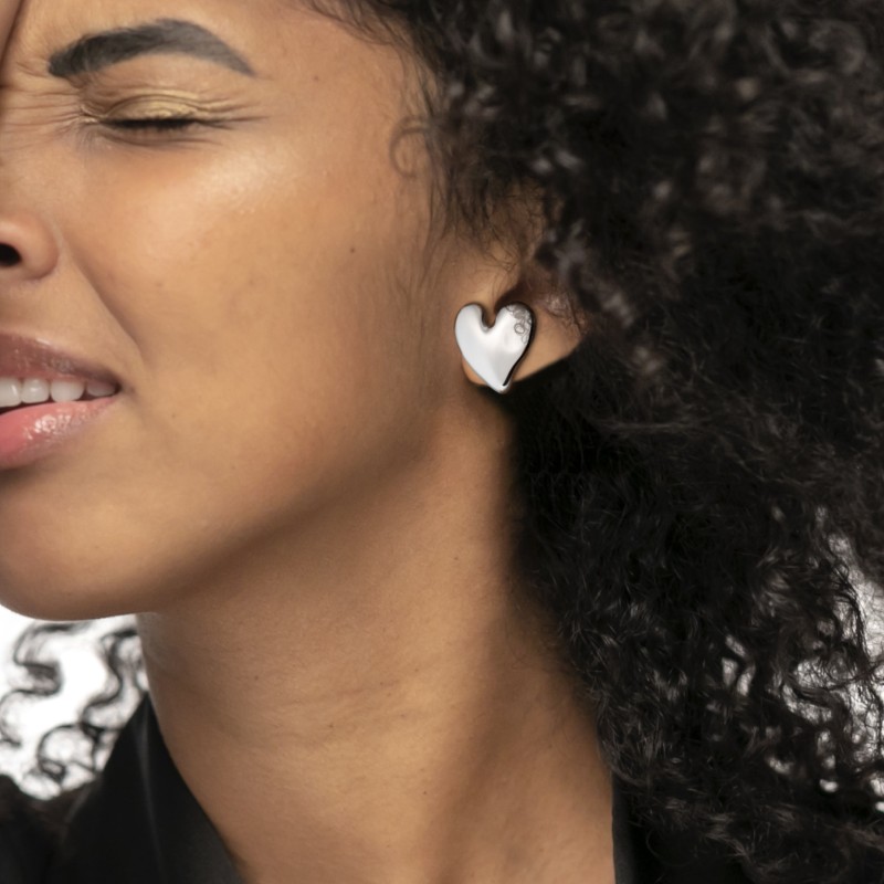 Orecchino a lobo cuore irregolare 2,1cm