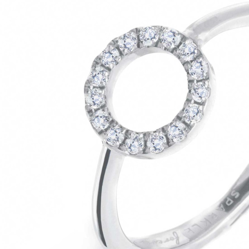 Anello cerchio con zirconi bianchi