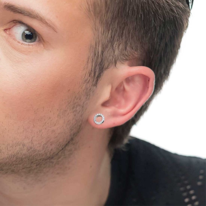 S.S. SINGLE EARRING ROUND ELEMENT 8,50 MM S.steel single earring by CNC with round element 8,50 mm diameter with round white cz