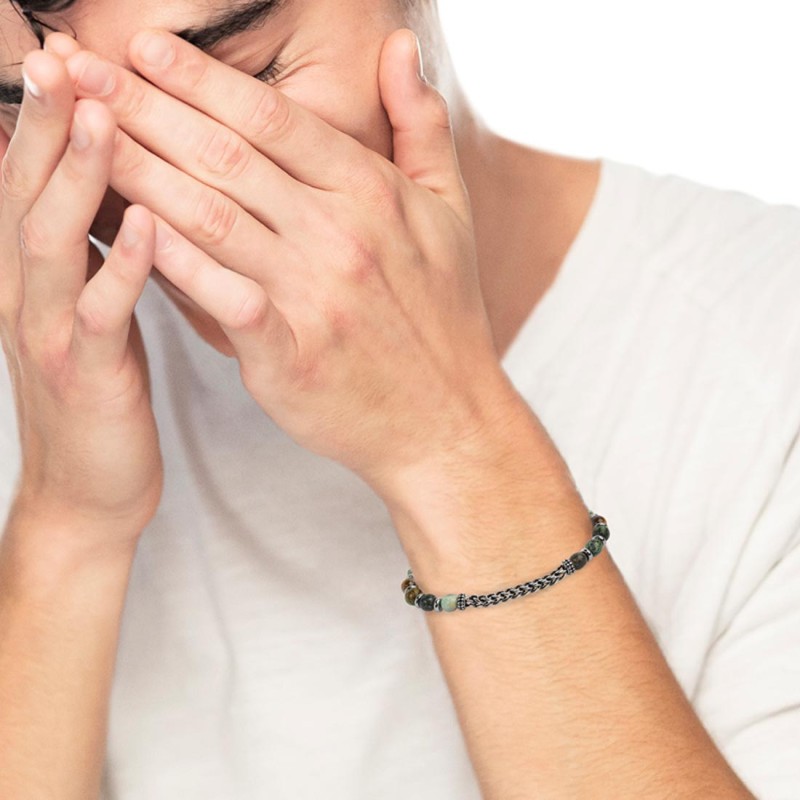 Bracciale sfere in pietra e dischetti acciaio con catena centrale Bracciale sfere in pietra e dischetti acciaio con catena centrale