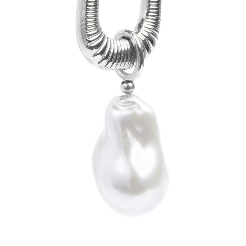 Orecchini con perle Orecchini con perle