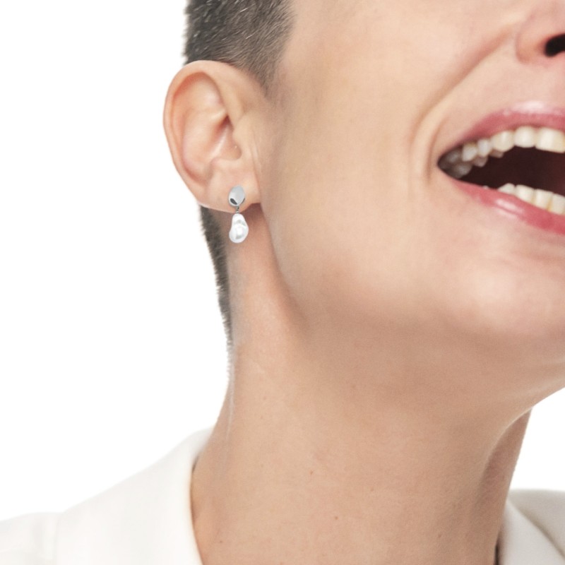 Orecchini con perle Orecchini con perle