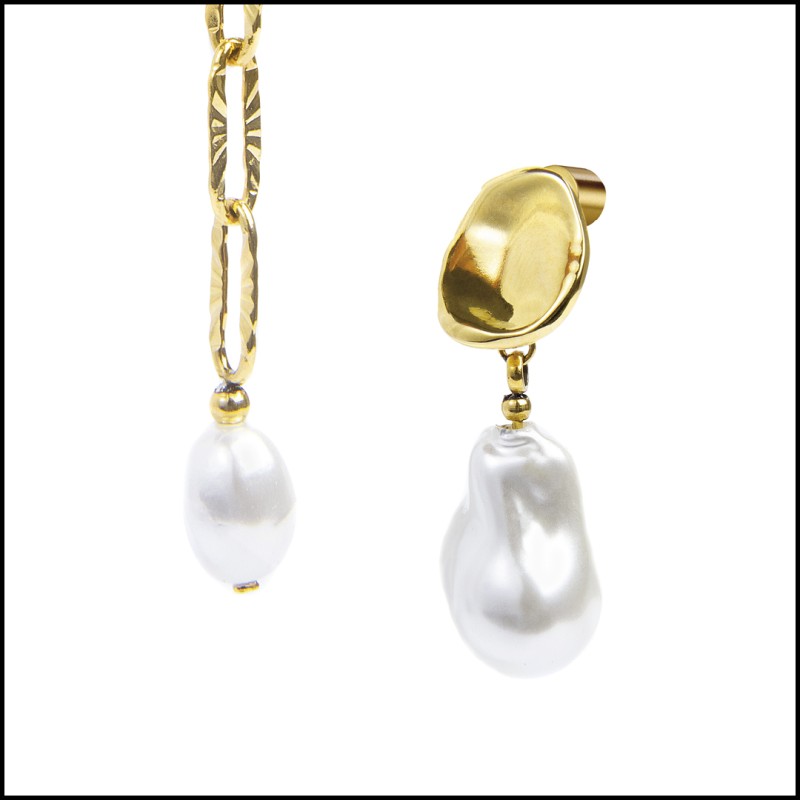 Orecchini con perle Orecchini con perle