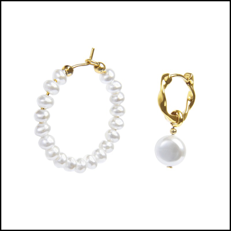 Orecchini con perla Orecchini con perla