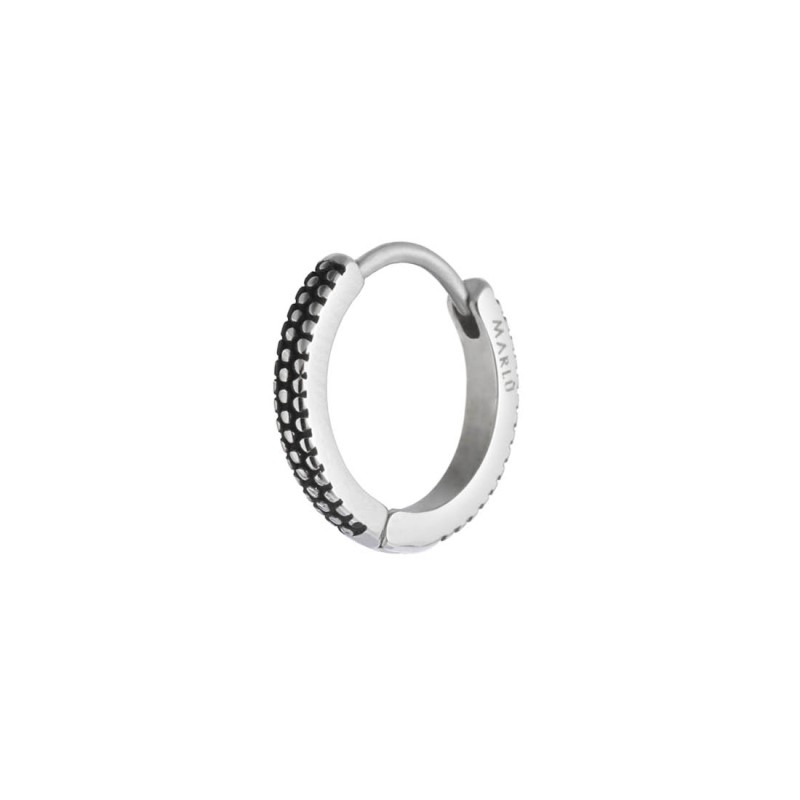 S.S. SINGLE ROUND WITH DOTS TEXTURE S.steel single round earring 15,15 mm diameter with mat black oil dots texture. Thickness 2, S.S. SINGLE ROUND WITH DOTS TEXTURE S.steel single round earring 15,15 mm diameter with mat black oil dots texture. Thickness 2,