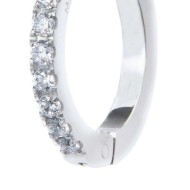 Orecchino a cerchio 1,7 cm con zirconi Orecchino a cerchio 1,7 cm con zirconi