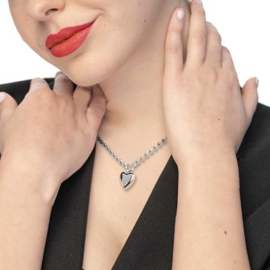 Collana catena a sfere con cuore Collana catena a sfere con cuore