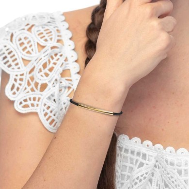 Bracciale triplo filo con cordino cerato con tubolare centrale Bracciale triplo filo con cordino cerato con tubolare centrale