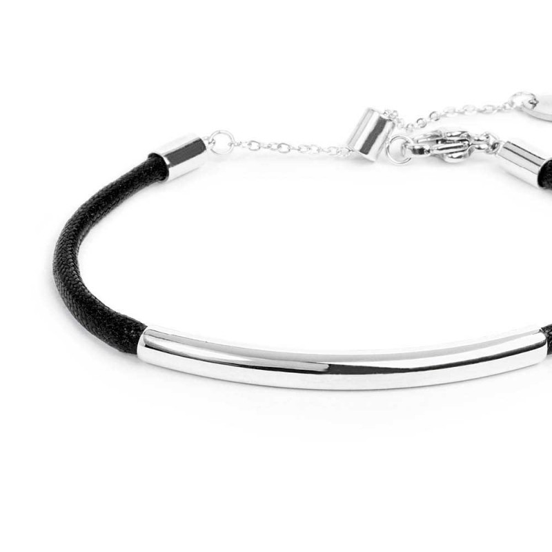 Bracciale triplo filo con cordino cerato con tubolare centrale Bracciale triplo filo con cordino cerato con tubolare centrale