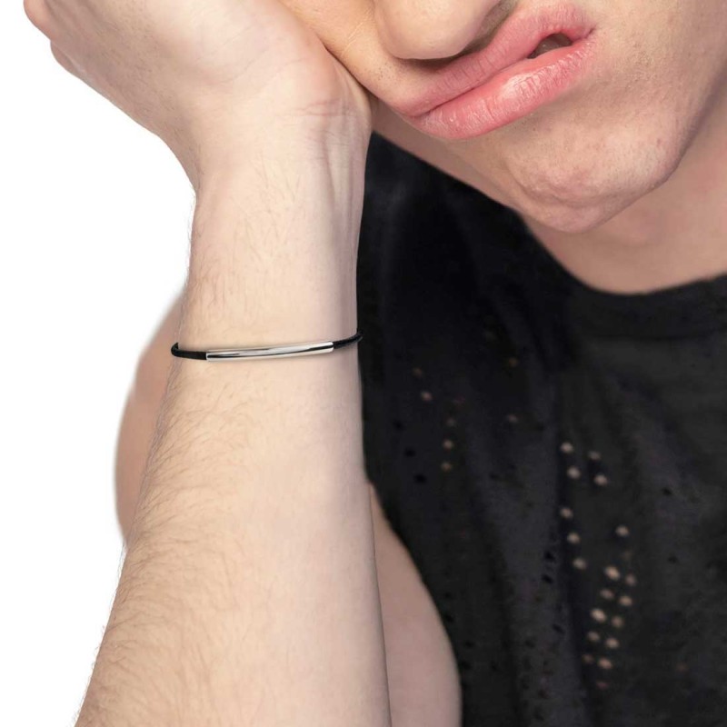 Bracciale triplo filo con cordino cerato con tubolare centrale Bracciale triplo filo con cordino cerato con tubolare centrale