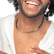 Collana cordino cerato nero con tubolare centrale Collana cordino cerato nero con tubolare centrale