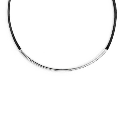 COLLANA ACC CORDINO NERO CON CENTRALE TUBOLARE COLLANA ACC CORDINO NERO CON CENTRALE TUBOLARE
