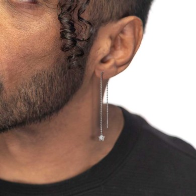 Orecchino pendente catena a sfere con stella