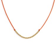 Collana cordino con sfere e rondelle al centro