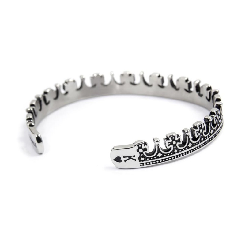 SLAVE BRACELET CROWN KING Steel bracelet and black oil slave queen crown, adjustable. Diameter 6,7 cm height 6.60 mmTime To 12 SLAVE BRACELET CROWN KING Steel bracelet and black oil slave queen crown, adjustable. Diameter 6,7 cm height 6.60 mmTime To 12