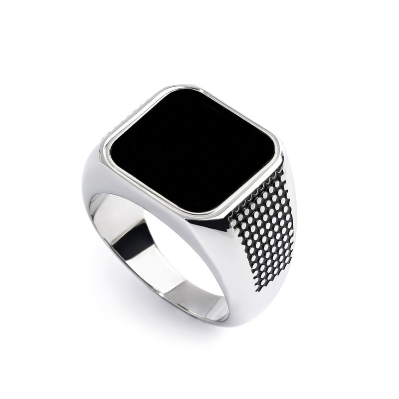 S.STEEL SQUARED PLATE BLACK ENAMEL Polished s.steel squared plate size 13,99*13,99 mm, 1 mm thickness with on the front side bla S.STEEL SQUARED PLATE BLACK ENAMEL Polished s.steel squared plate size 13,99*13,99 mm, 1 mm thickness with on the front side bla