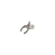 BURNISHED STEEL HORSESHOE CHARM Burnished steel charm in the shape of a horseshoe 13 X 18 mm and round tag with the words "Fortu