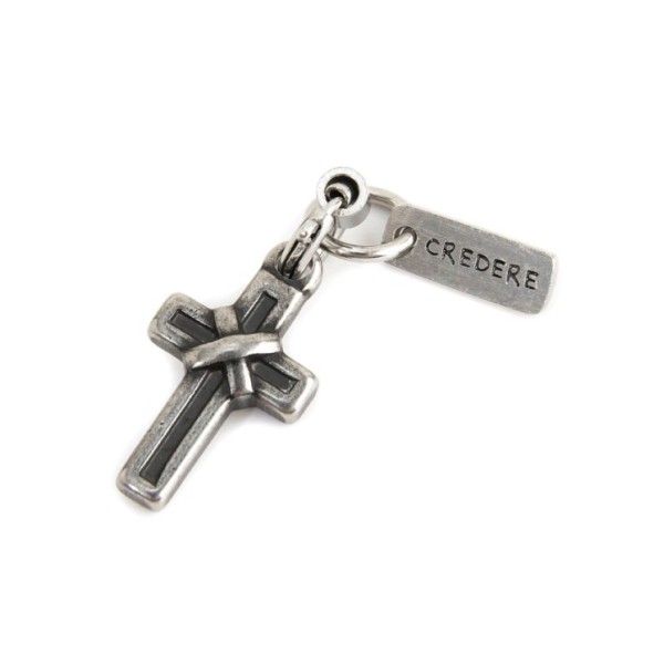 BURNISHED STEEL CROSS CHARM Burnished steel charm in the shape of a cross and rectangular tag with the word "Credere"Man Class