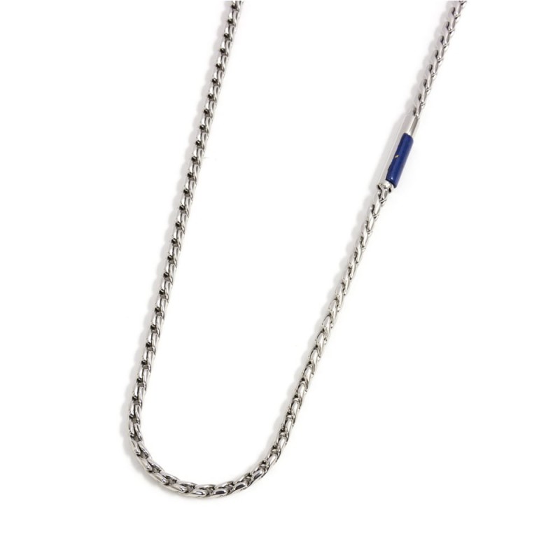 Collana con cannetta Collana con cannetta