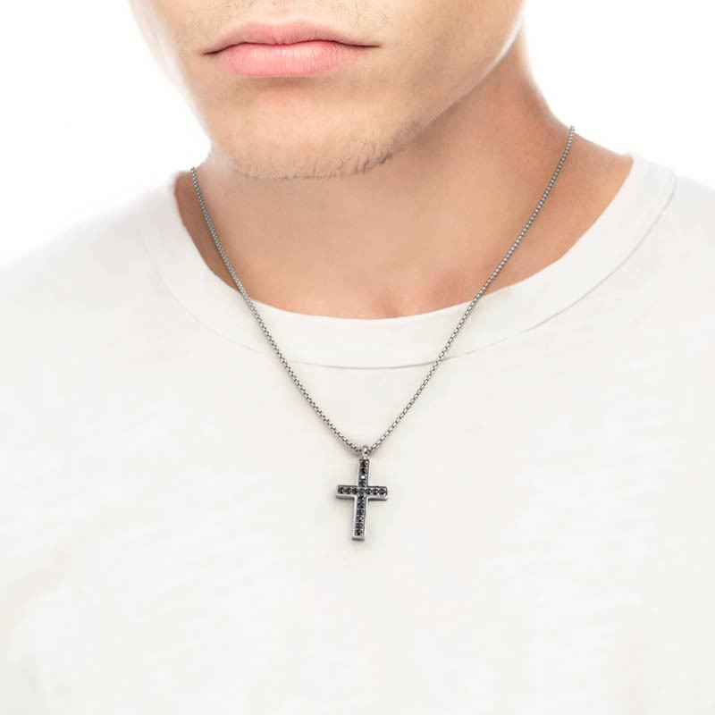 S.STEEL NECKLACE CROSS PEND 20MM WITH BLACK CRYST S.steel necklace with box rounded chain, 1,20 mm thickness, with cross shape p